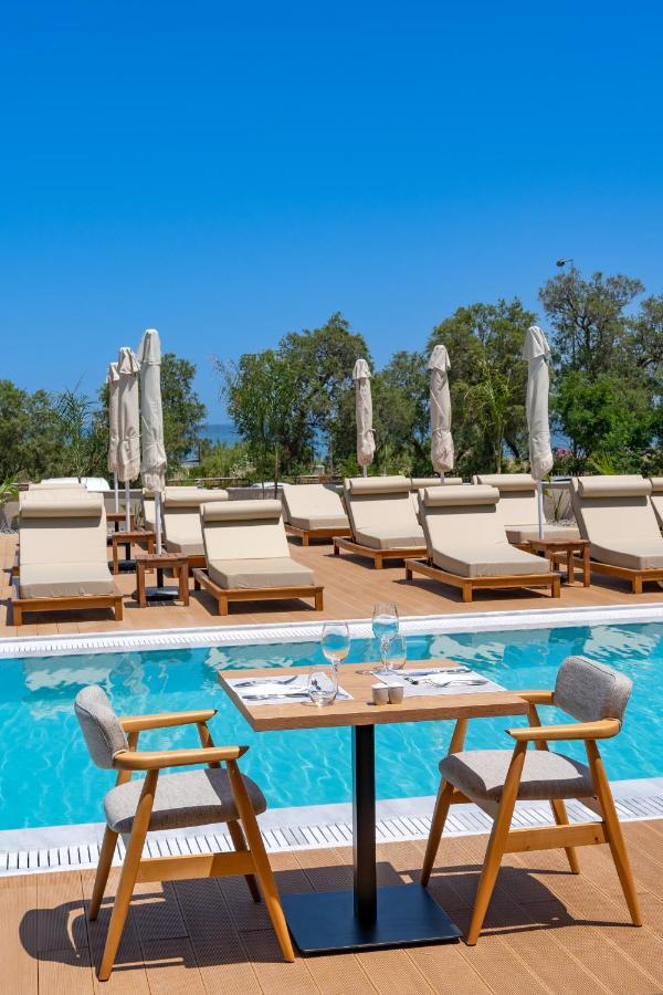 Georgioupolis Suites & Aqua Park Asprouliánoi Extérieur photo