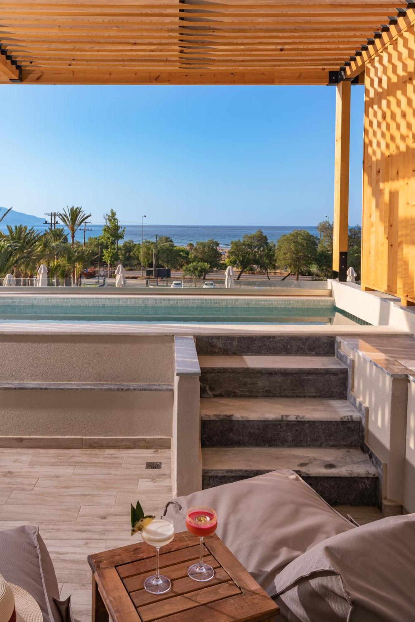 Georgioupolis Suites & Aqua Park Asprouliánoi Extérieur photo